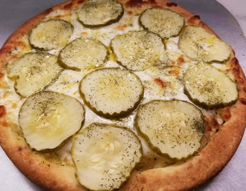 English Pub & Bistro - Ravenna, OH 2